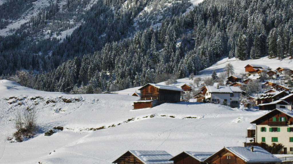 Hotel Kistenpass Breil/Brigels Exterior photo