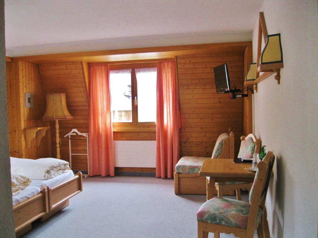 Hotel Kistenpass Breil/Brigels Room photo